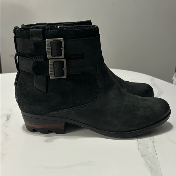 Sorel Women's Black Ankle Boots - Picture 1 of 5